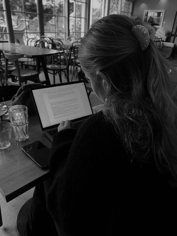 Book live Sessions with experts